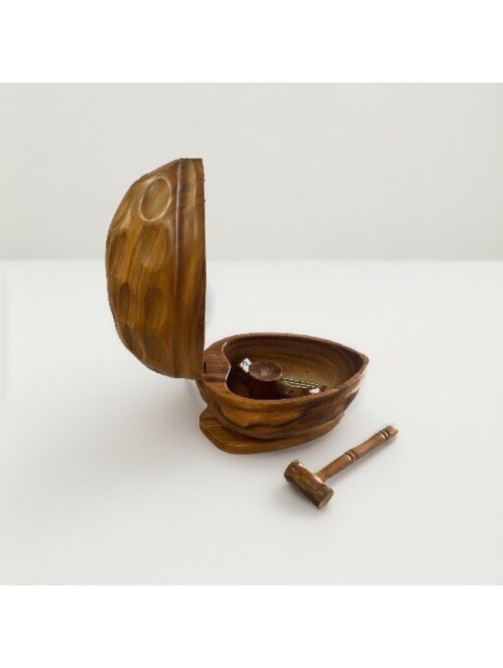 Vintage MCM Mabini Handicraft Wooden Walnut Shaped Nut Cracker Bowl Set